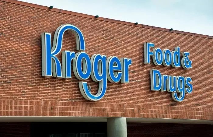 ¿Kroger contrata delincuentes?